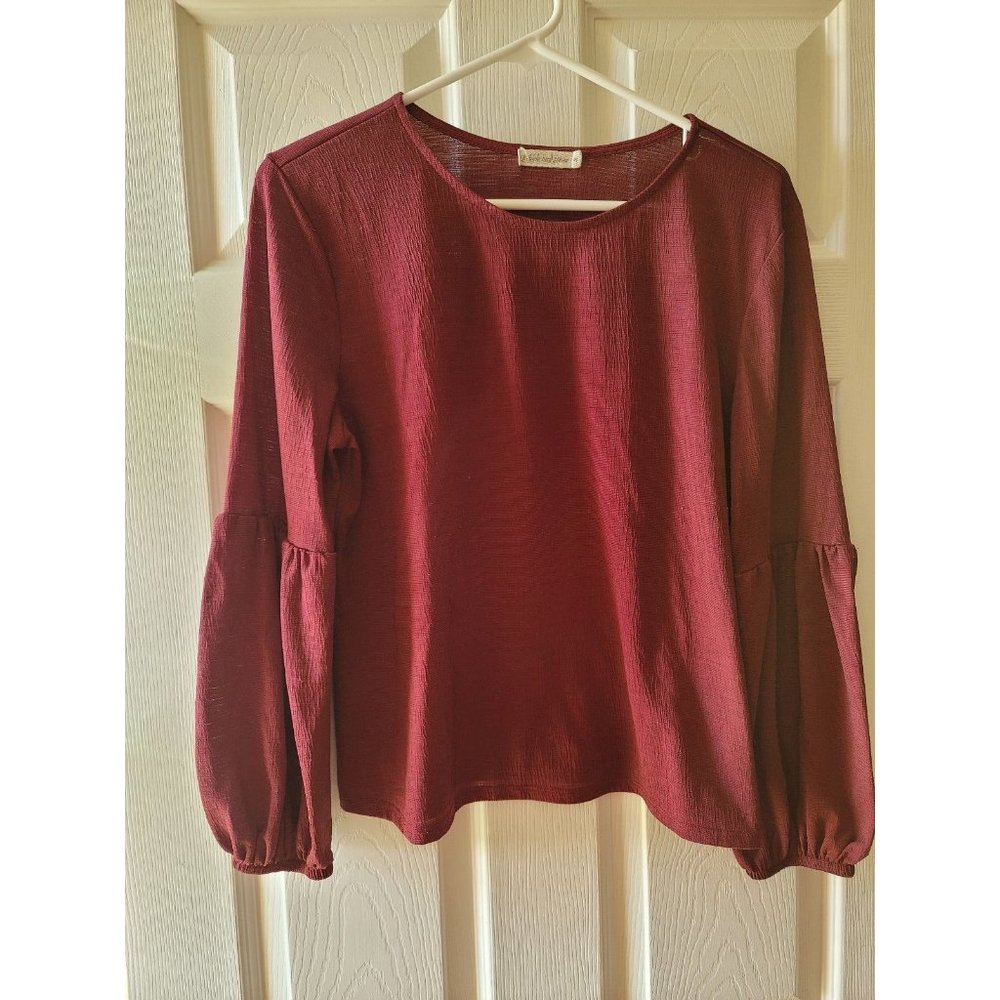 Pebble and Stone Womens Top (M)